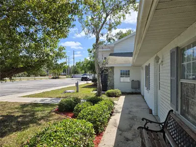 8726 Old County Road 54, FL