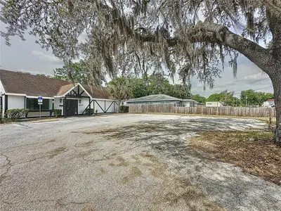 2017 Main Street, FL