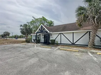 2017 Main Street, FL