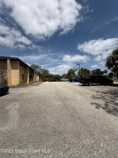 1855 Jess Parrish Court, FL
