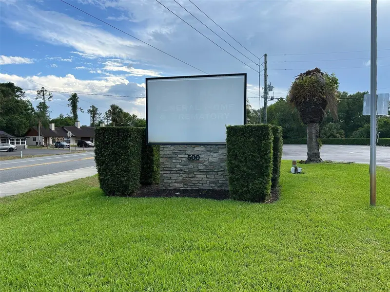 500 E Airport Blvd, FL