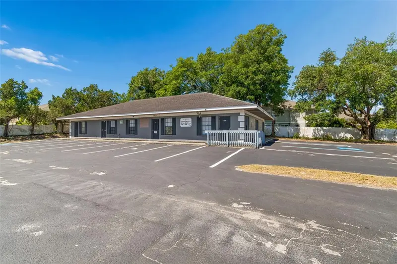 7511 Little Rd, FL