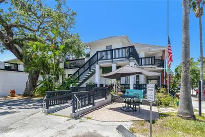 454 Main Street, FL