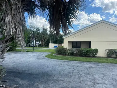 920 Mills Avenue, FL