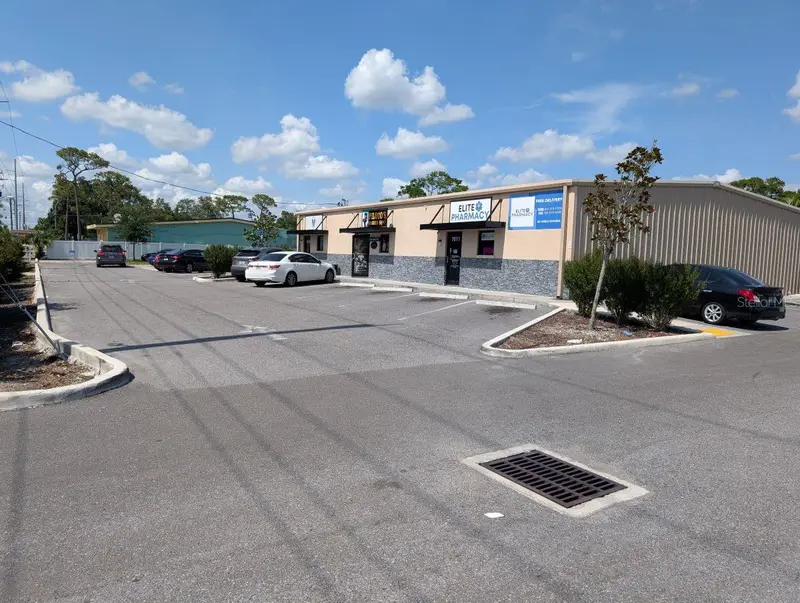 7011 N Manhattan Ave, FL