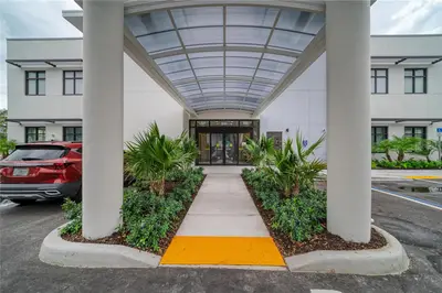 201 5th Avenue Drive, FL