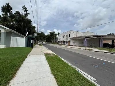 2804 Columbus Drive, FL