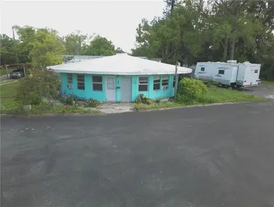1603, 1605,1608,1611 Shell Point Road, FL