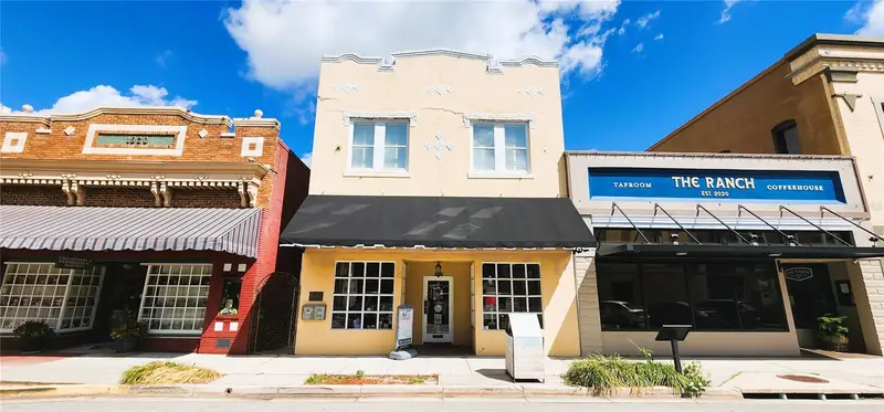 241 E Park Ave, FL