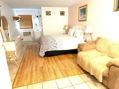 1628 Gulf To Bay Blvd, FL