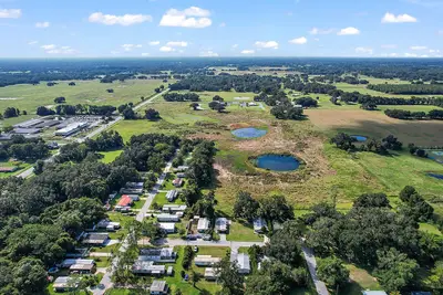 416 Market Boulevard, FL