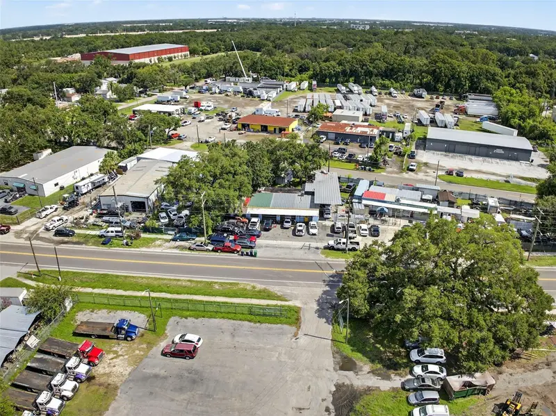 6220 E Broadway Ave, FL