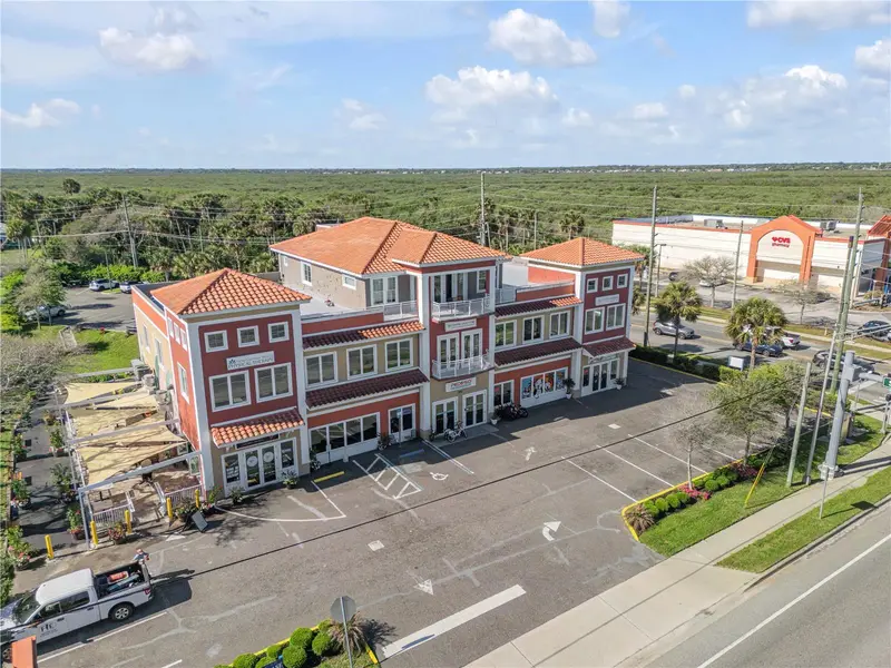 701 E 3rd Ave #4, FL
