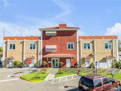 701 3rd Avenue, FL