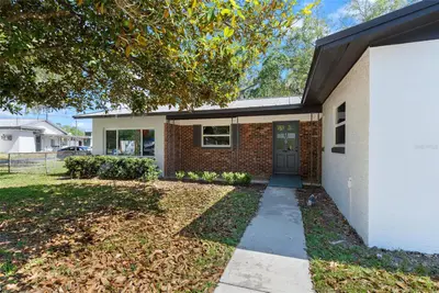 109 Lakeview Street, FL