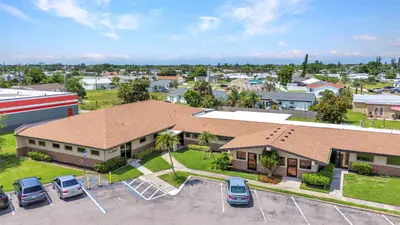 3443 Tamiami Trail, FL