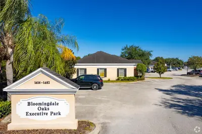 1422 Bloomingdale Avenue, FL