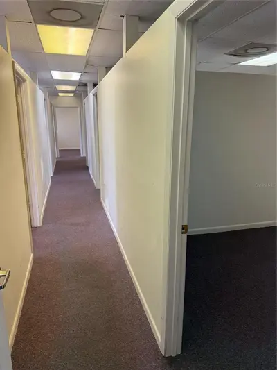 6736 Commerce Avenue, FL