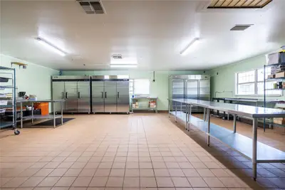 10204 State Road 100, FL