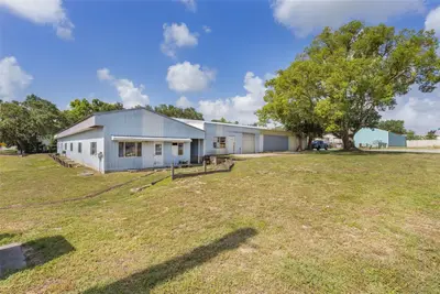 300 Dixie Avenue, FL