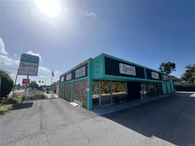 3226 Kennedy Boulevard, FL