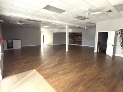 3762 Tamiami Trail, FL