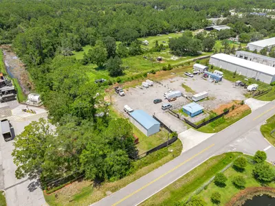 2825 Industry Center Road, FL