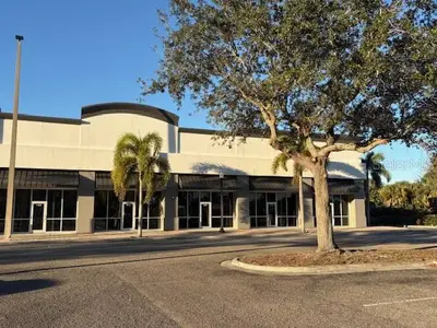 10169 Tamiami Trail, FL