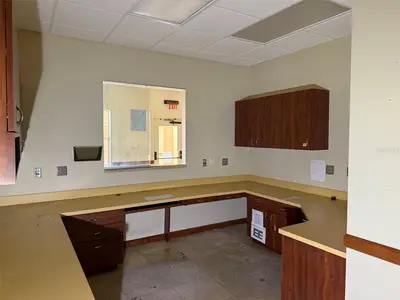 1400 Us Hwy 441, Building 910, FL