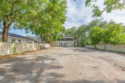 718-722 Dr Martin Luther King Jr Boulevard, FL