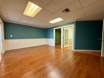 7236 State Road 52, FL