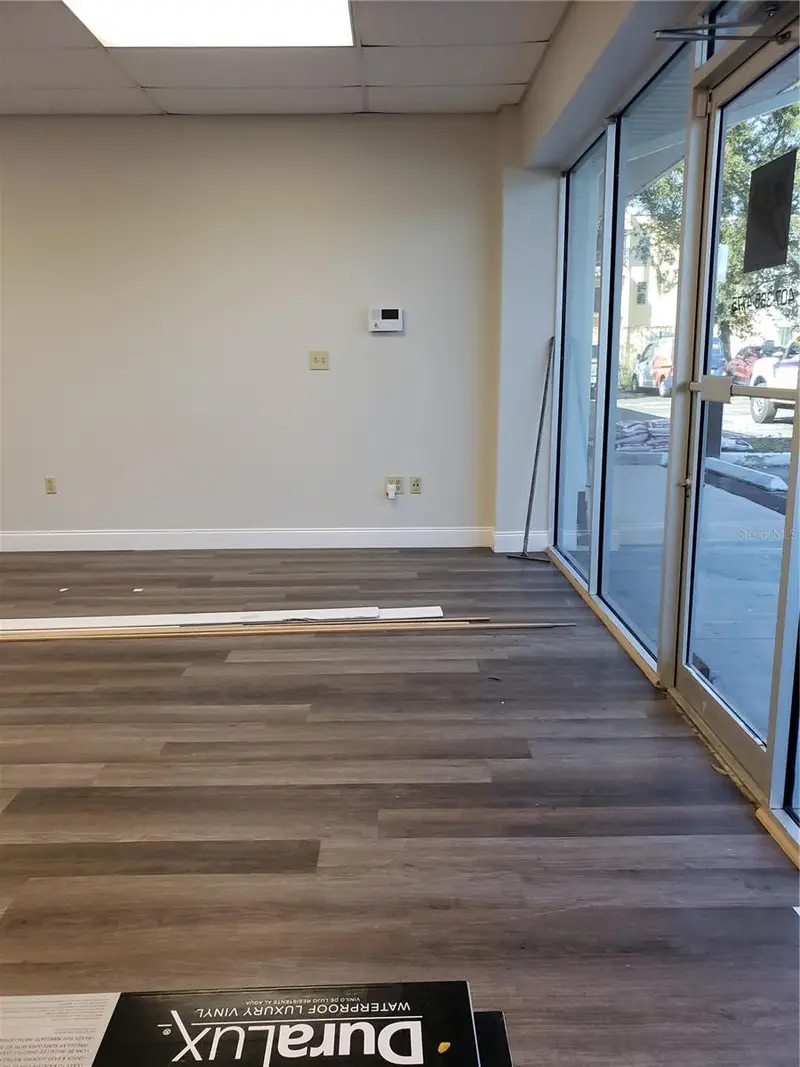 100 Alexandria Blvd #9, FL