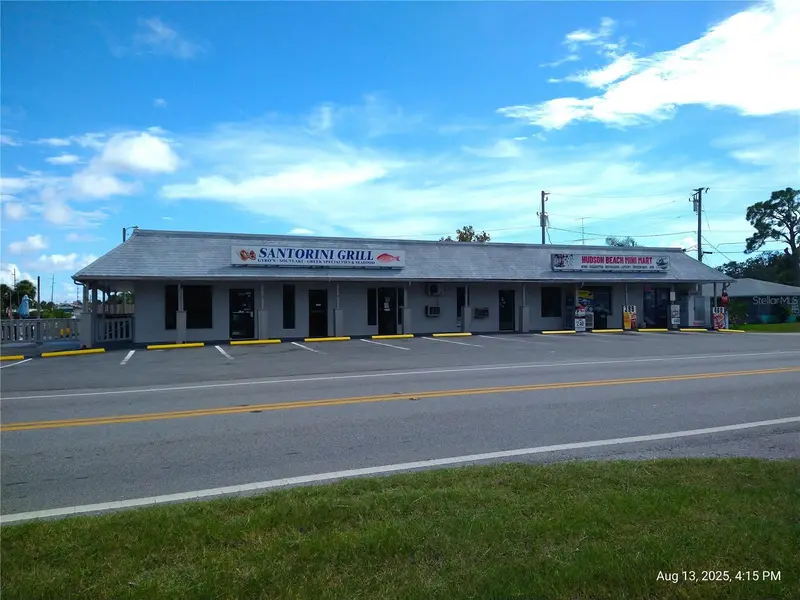 6920,6922,6924,6926,6928 Clark St, FL