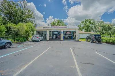 5924 7th Street, FL