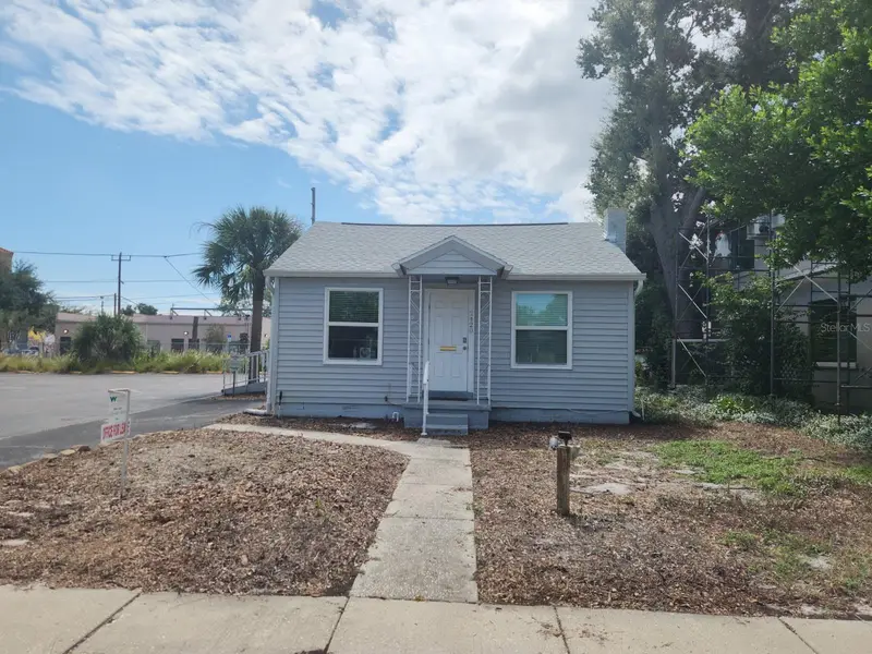 2420 1st Ave N, FL