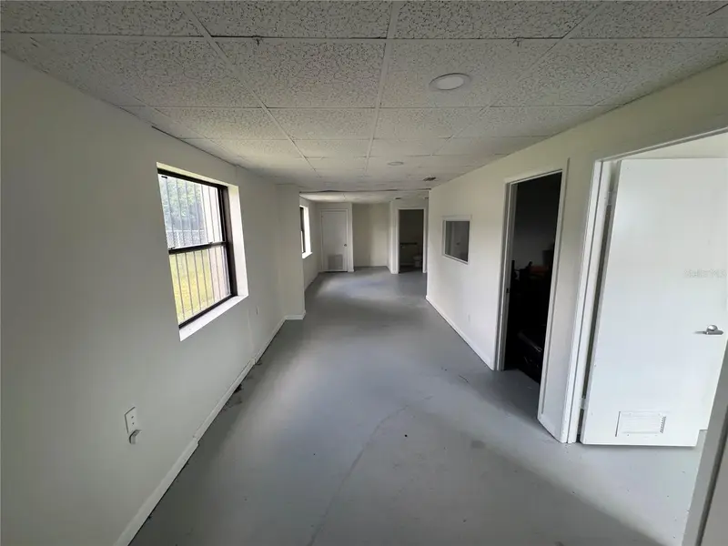 702 W Park Ave #A1, FL