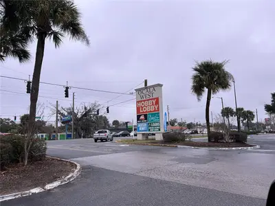 2400 College Road, FL