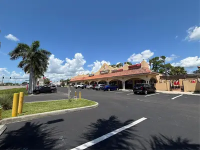 2672-2686 Tamiami Trail, FL