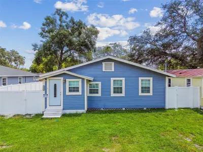 8413 Hamner Avenue, FL