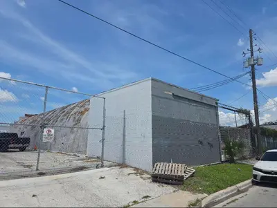 1001 Pine Street, FL