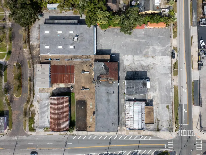 1011 W Central Blvd, FL