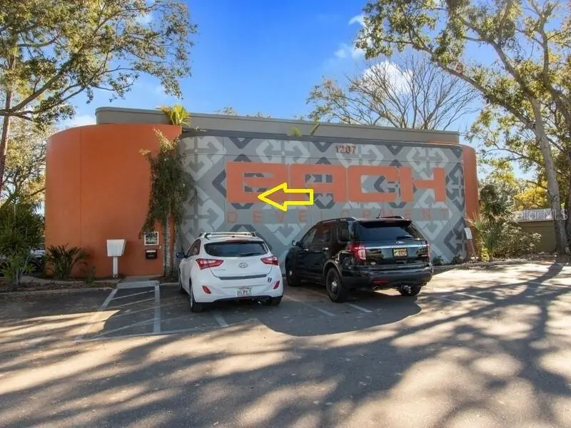 1207 N Himes Ave #2, FL
