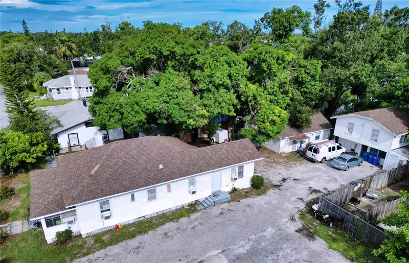 1514 12th Ave W, FL