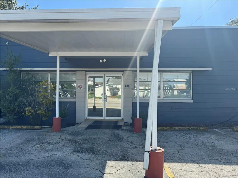 205 N Scenic Hwy, FL