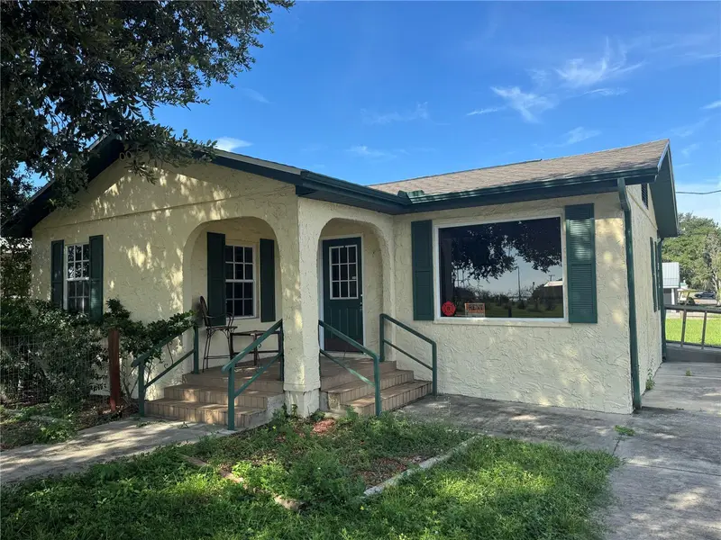 225 N Scenic Hwy, FL