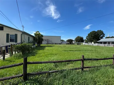 225 Scenic Highway, FL