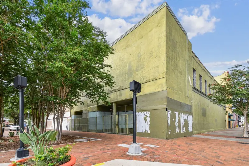 1001 N Franklin St, FL