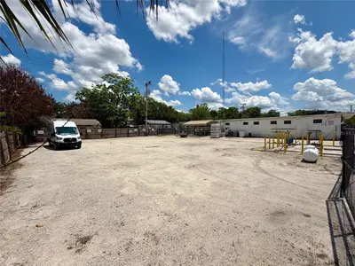 414 9th Street, FL