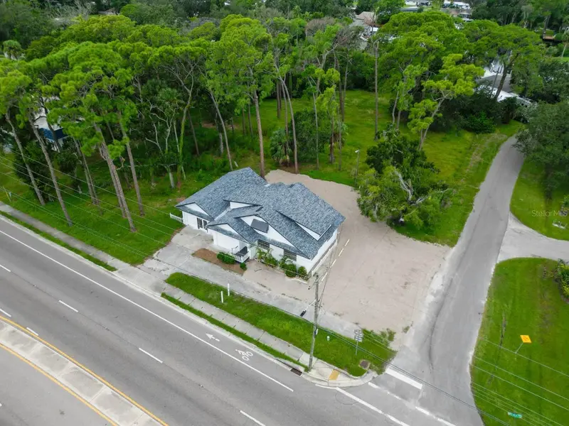 301 N Us Highway 41, FL