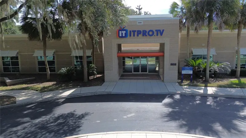 7525 Nw 4th Blvd, FL